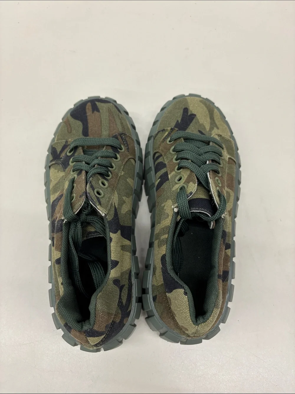 Camouflage Platform Sneakers - Olive Camo Womens Shoes NWOT